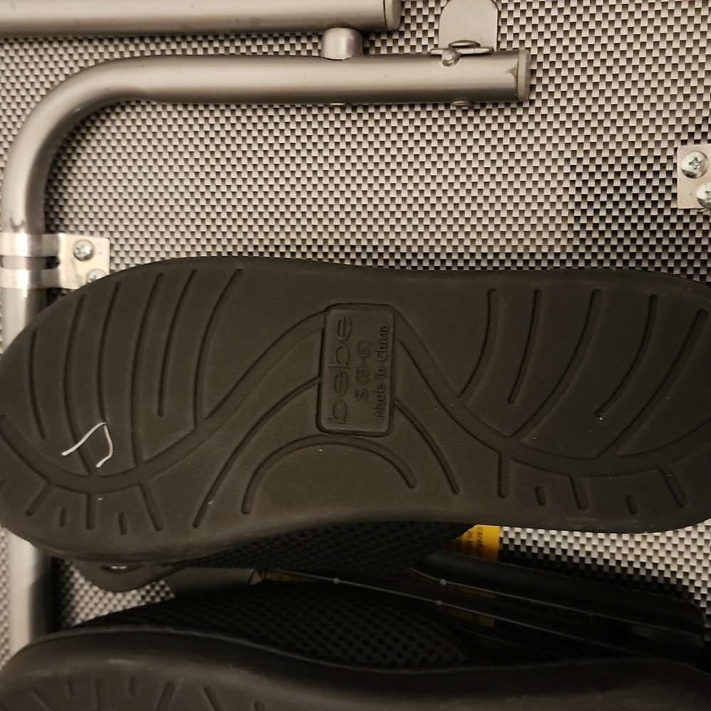 New Slippers - Picture 3 of 6